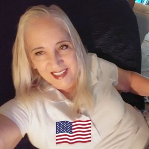 Meet your Posher, Joann